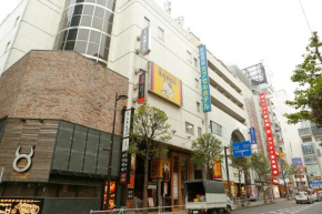 Отель Shinjuku Kuyakusho-mae Capsule Hotel  Кото